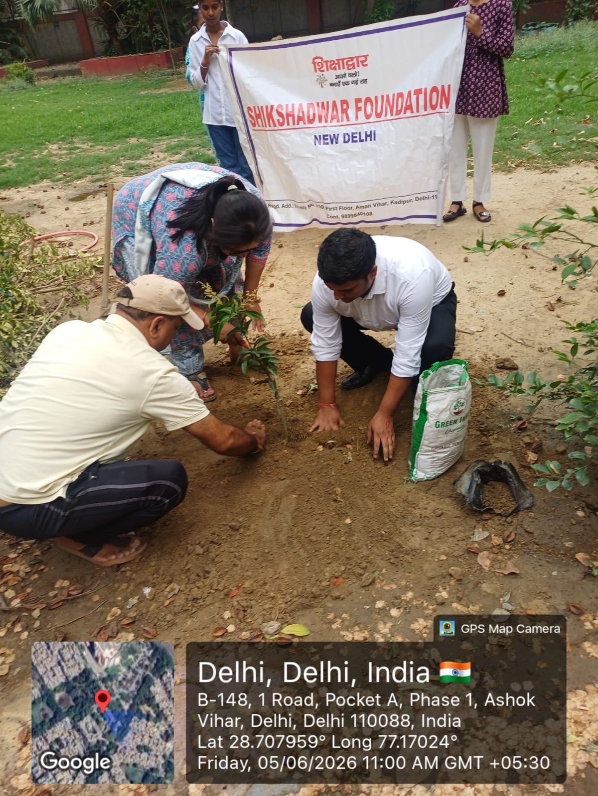 A Shikshadwar tree-plantation and environmental-awareness session at a Delhi school